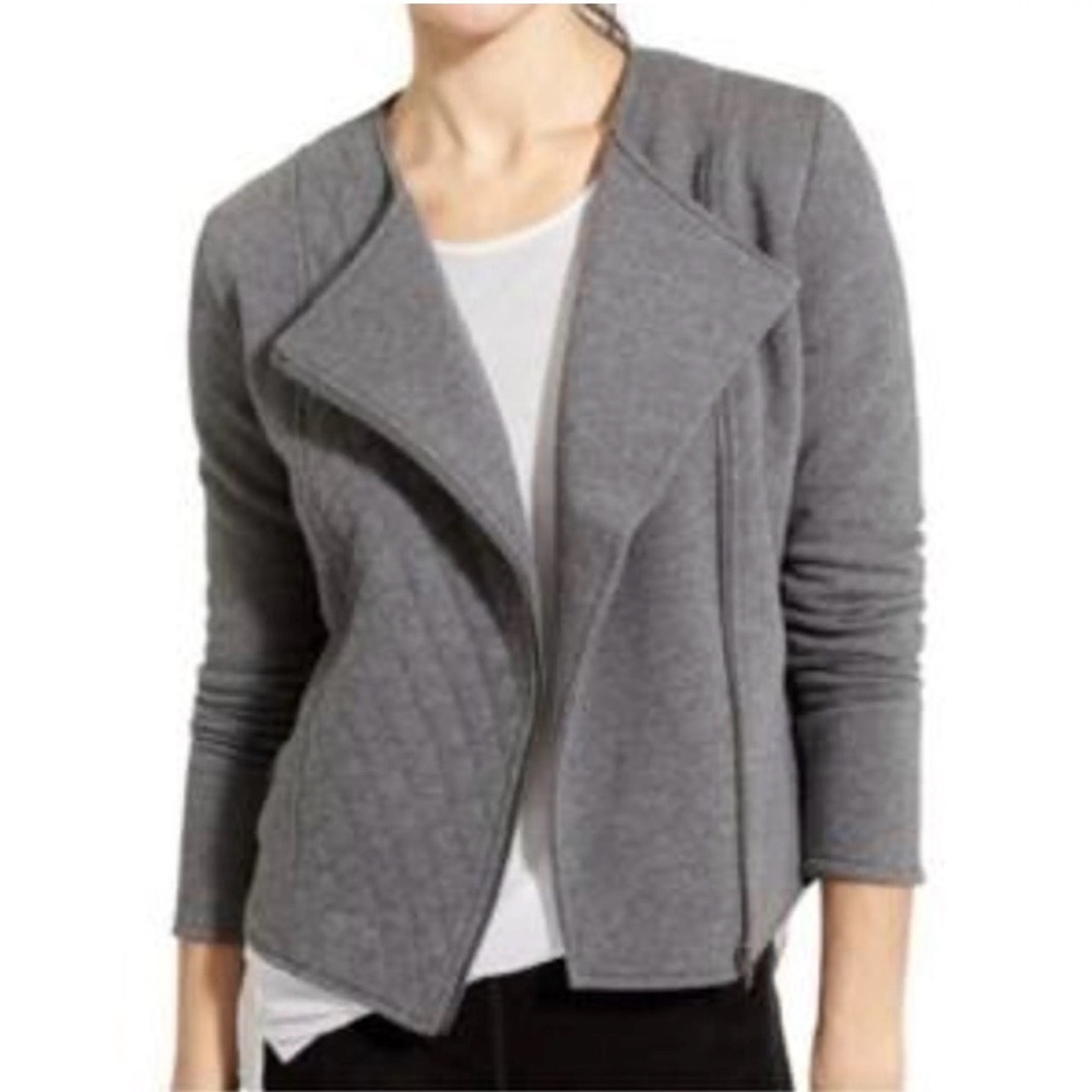 EUC CAbi Women's Full Zip Herringboneβ Quilted Moto Jacket in Gray Size L